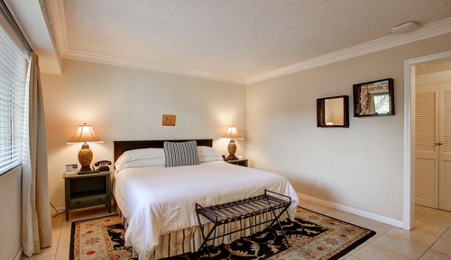 Room, 1 King Bed, Kitchenette