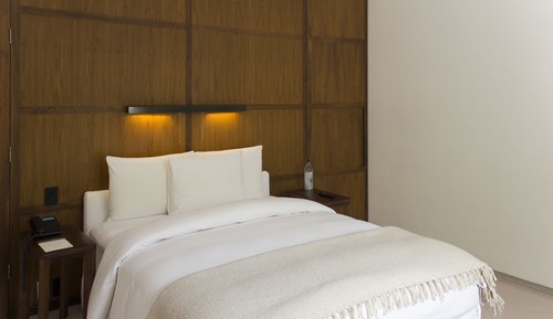Room, 1 Queen Bed, Balcony