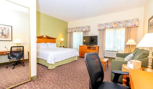 Studio Suite, 1 King Bed, Non Smoking