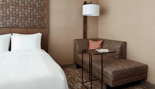 Room, 2 Queen Beds, Non Smoking (Mobility/Hearing Accessible, Tub)