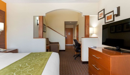 Suite, Non Smoking, Jetted Tub