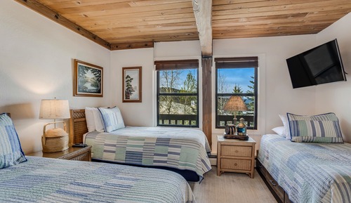Interlude Premier 2-Bedroom 209