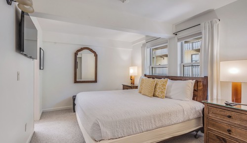 Interlude Premier 2-Bedroom 203