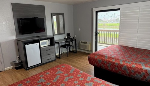 Standard Room, 2 Queen Beds