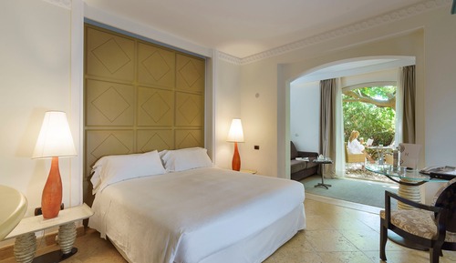 Classic Double or Twin Room