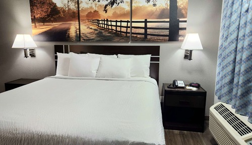 Room, 1 King Bed, Accessible, Non Smoking