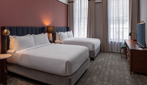Suite, 1 Bedroom (Magazine Street View)