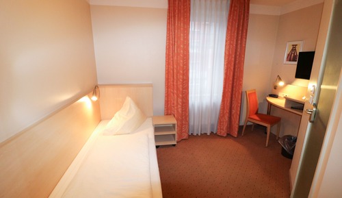 Superior Single Room