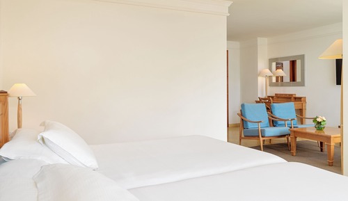 Junior Suite, Partial Sea View (Single Use)