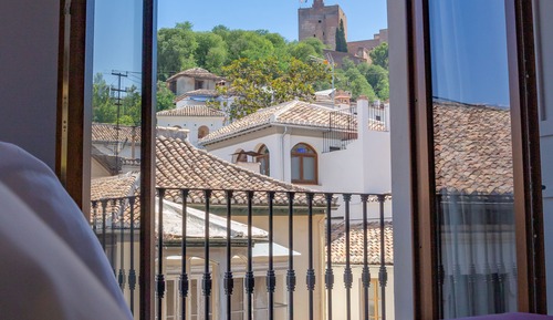 Superior Double Room (Alhambra View & Jacuzzi)