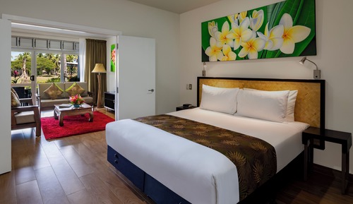 Deluxe Room, 1 Bedroom, Mobility Accessible, Golf View