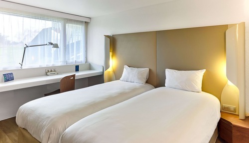 Standard Room, 2 Twin Beds