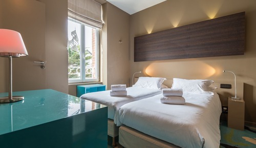 Twin Room, Courtyard Area