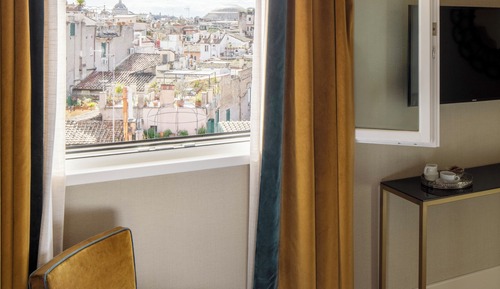 Executive Suite, Balcony, City View