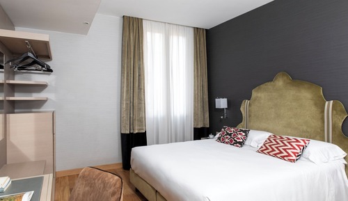 Superior Double or Twin Room