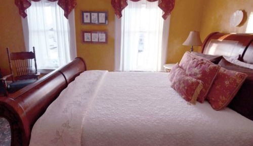 Room (Cindy)