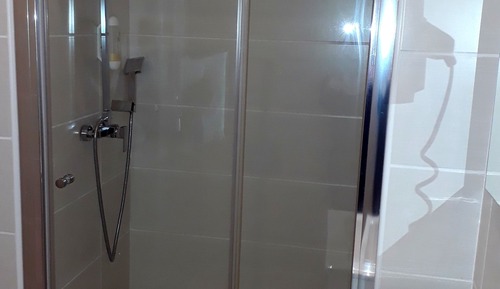Economy Single Room, Shared Bathroom