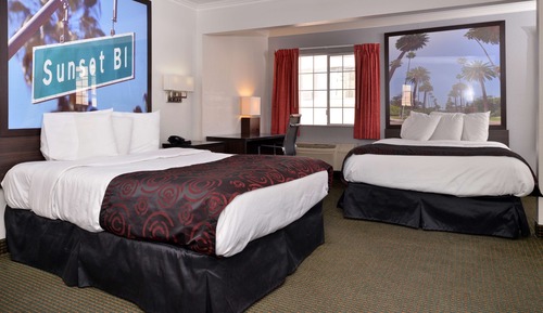 Room, 2 Queen Beds, Non Smoking