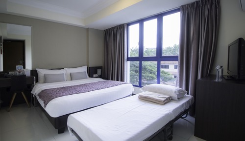 Basic Triple Room