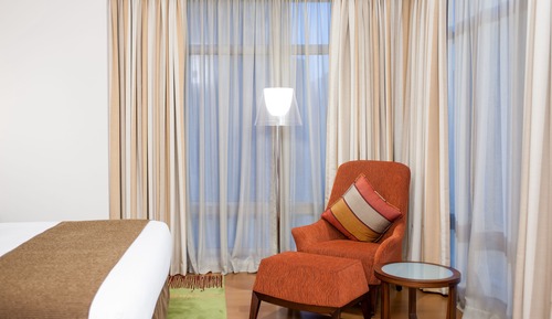 Suite, 1 Bedroom (Bath Shower Combo)