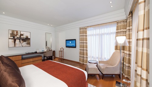 Suite, 1 Bedroom, Smoking (Dining)