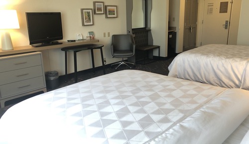 Standard Room, 2 Double Beds, Accessible (Comm & Mobil, Accessible Tub)
