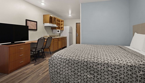 Suite, 1 Queen Bed, Non Smoking