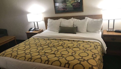 Studio Suite, 1 King Bed, Non Smoking