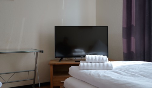 Basic Twin Room
