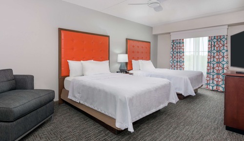 Suite, 2 Queen Beds, Accessible, Bathtub (Mobility & Hearing, Non Smoking)