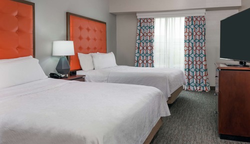 Suite, 2 Bedrooms, Hearing Accessible, Non Smoking (1 King/2 Queens)