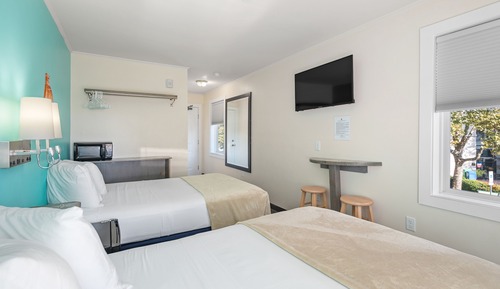 NEW Building - Standard  Room, 2 Double Beds, City View