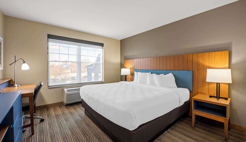 Premium Suite, 1 Queen Bed, Non Smoking