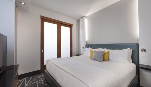 Junior Balcony Suite