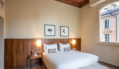 Romantic Studio Suite, Terrace, Garden View
