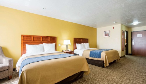 Standard Room, 2 Queen Beds, Non Smoking