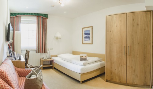 Small Single Room