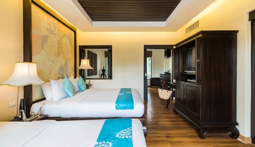 Deluxe Suite, 1 Bedroom - Free one way airport transfer