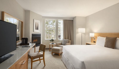 Classic Room, 1 King Bed, Fireplace