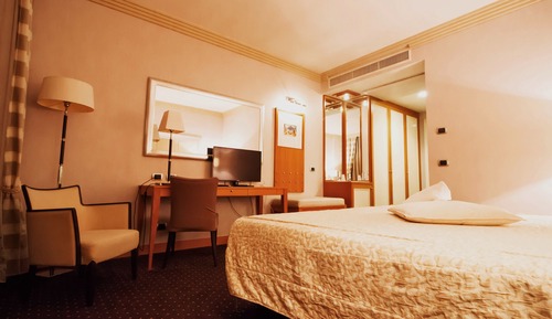 Classic Triple Room