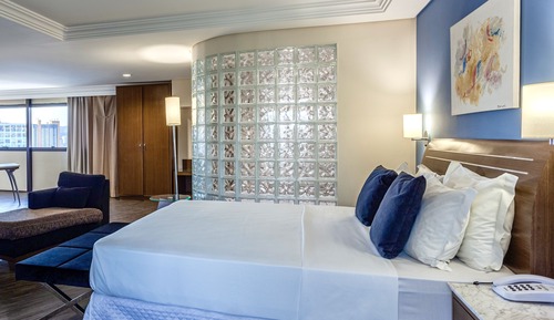 Premium Suite, 1 Queen Bed