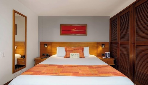 Standard Suite
