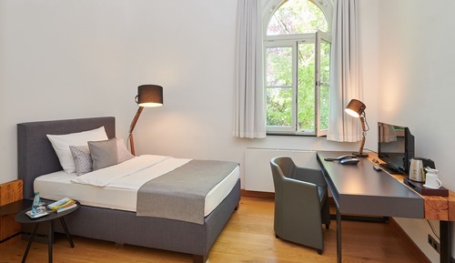 Business Single Room
