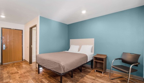 Room, 1 Queen Bed, Accessible, Non Smoking (Bathtub)