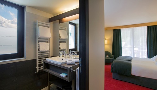 Deluxe Double Room, Balcony (View Mont Blanc)