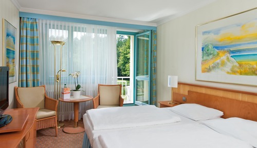 Double Room (Garden side)