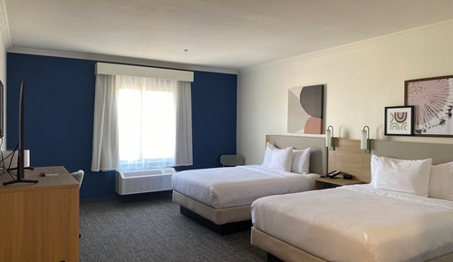 Room, 2 Queen Beds, Accessible (Hearing)