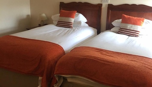 Twin Room, Ensuite