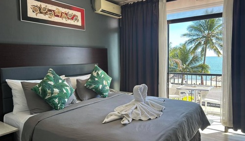 Oceanfront King or Twin Room with Balcony