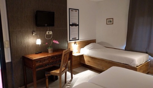 Comfort Triple Room